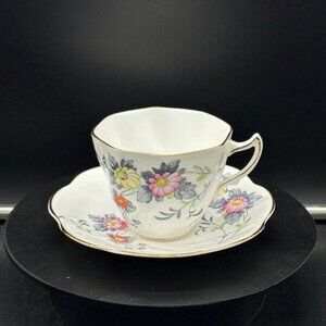 Vintage 1950's-60's Rosina Bone China England Gold Leaf Floral Teacup and Saucer